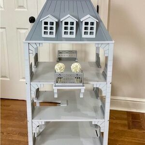 Looking to Purchase: Pottery Barn Monique Lhullier Dollhouse